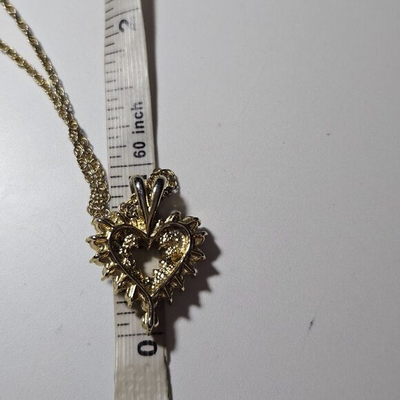 Gold Tone Clear Rhinestone Heart Shaped Pendant Necklace 19" - Picture 9 of 13